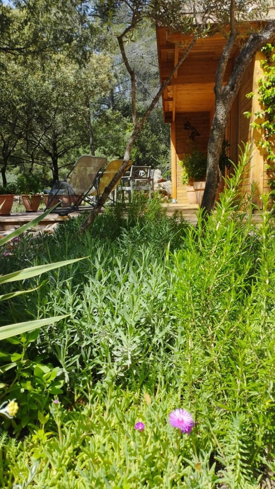 Bed and Breakfast La Bergerie Des Colles à Entrecasteaux Extérieur photo